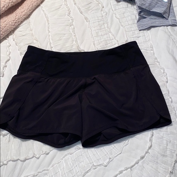 lulu tracker shorts